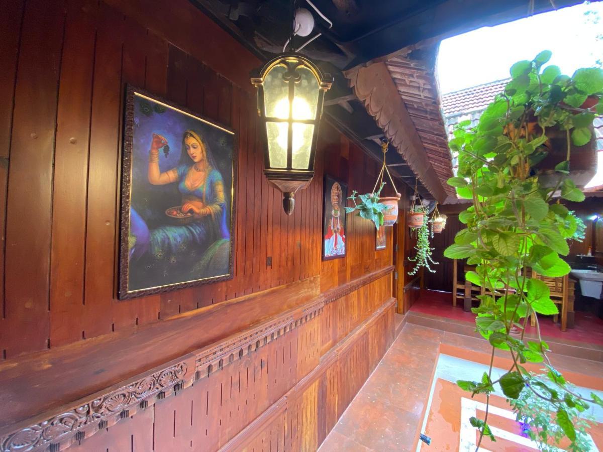 Mayoorapanjaram Neyyattinkara Luaran gambar