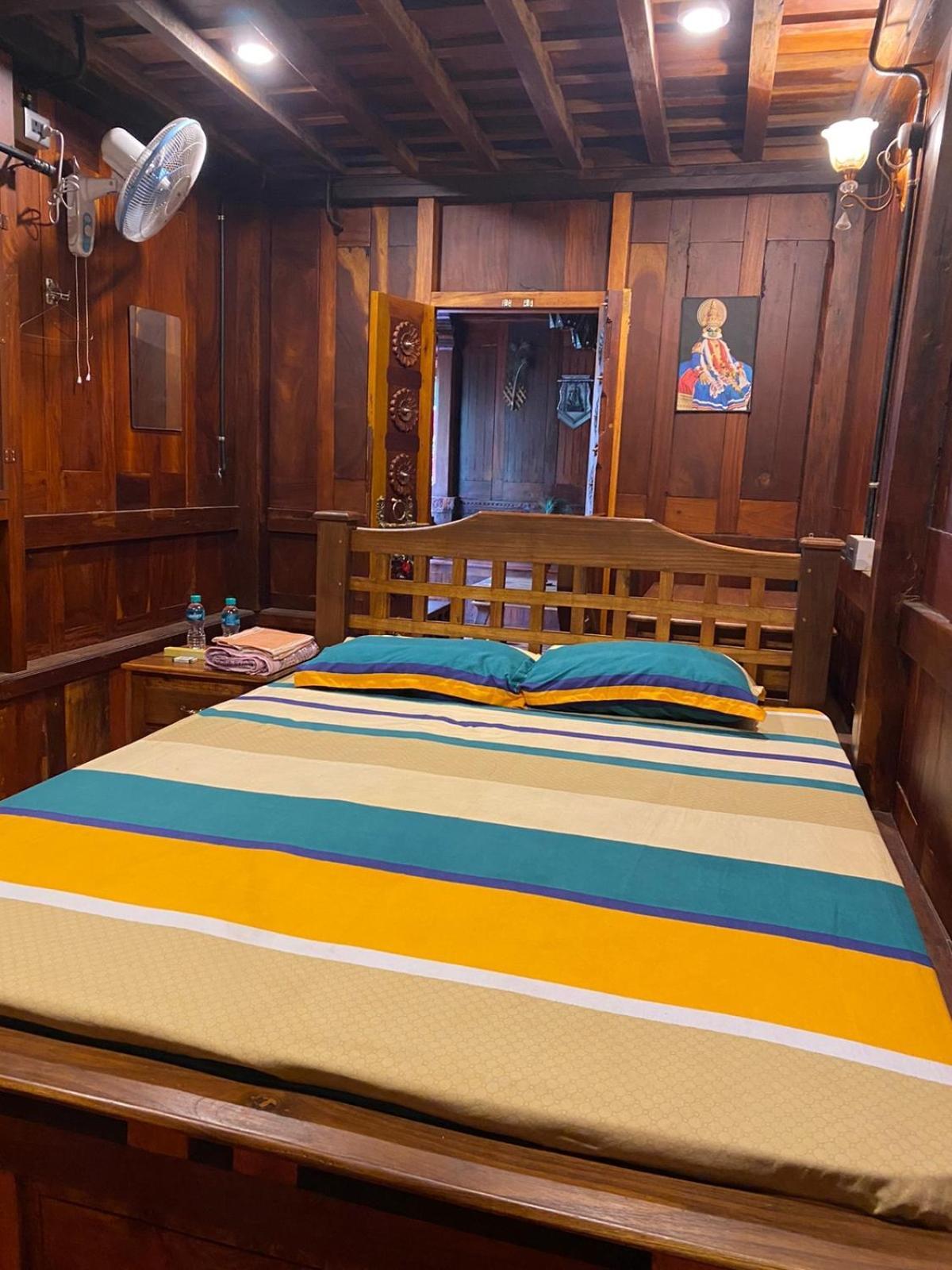 Mayoorapanjaram Neyyattinkara Luaran gambar